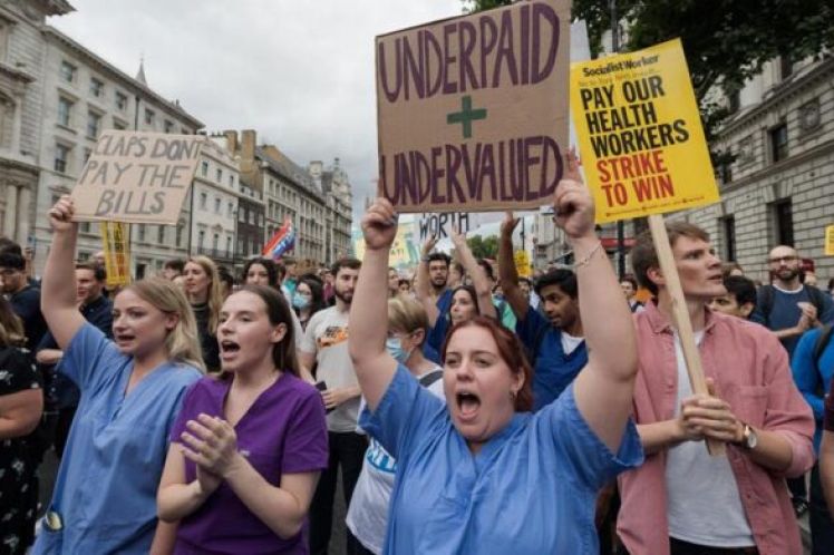 Βρετανία: συνεχίζονται το 2023 οι μεγαλύτερες απεργίες των τελευταίων 40 χρόνων! 