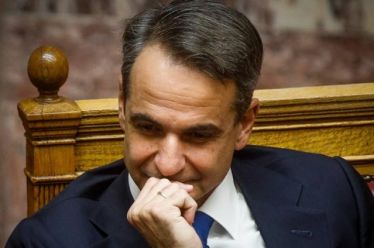 Φτάνει να φύγει ο Μητσοτάκης;