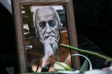 Η απουσία του ΥΠΠΟΑ από την κηδεία του Νότη Μαυρουδή,…