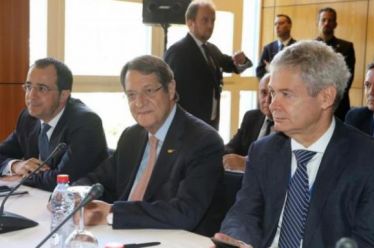 Εκλογές στην Κύπρο: Ο Χριστοδουλίδης κέρδισε τον ΔΗΣΥ, το ΑΚΕΛ…