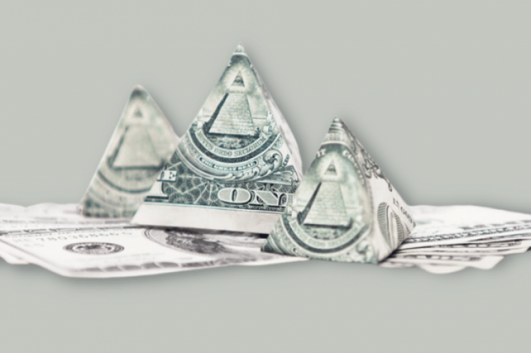 Οι πυραμίδες της Credit Suisse