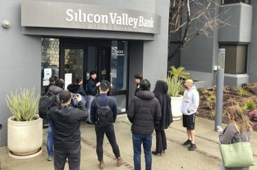 Silicon Valley Bank: Γιατί κατέρρευσε η αμερικανική τράπεζα