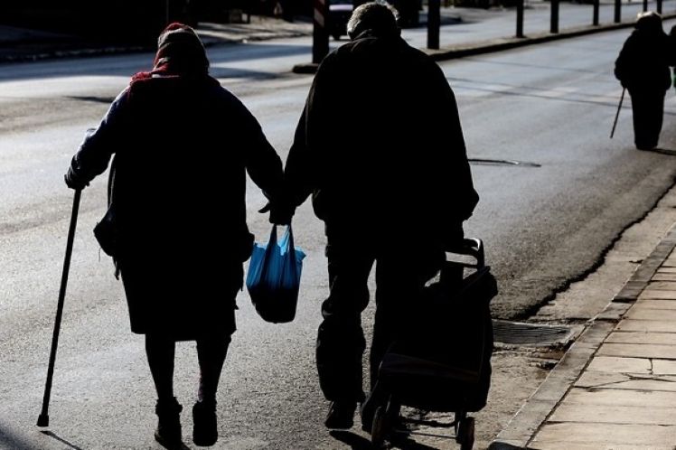500 έξτρα βήματα την ημέρα μειώνουν 14% τον κίνδυνο για την καρδιά ενός ηλικιωμένου