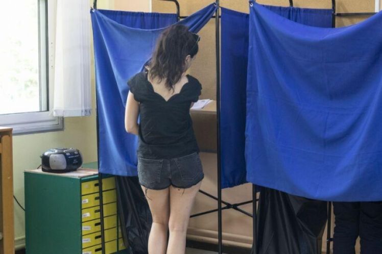 Ψηφίζουμε γυναίκες, αλλά με ποια πολιτική;