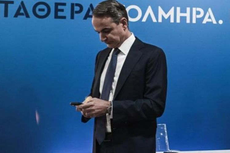 ΝΔ: Ευρεία εκλογική νίκη σε οικονομικό «ναρκοπέδιο»