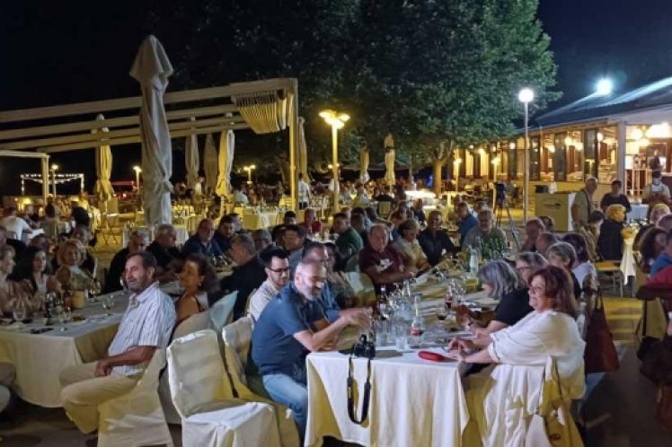 Η ομιλία του Υποψηφίου Δημάρχου Αγρινίου κ. Δημήτρη Τραπεζιώτη κατά τη χθεσινή παρουσίαση των 50 πρώτων υποψηφίων του συνδυασμού)