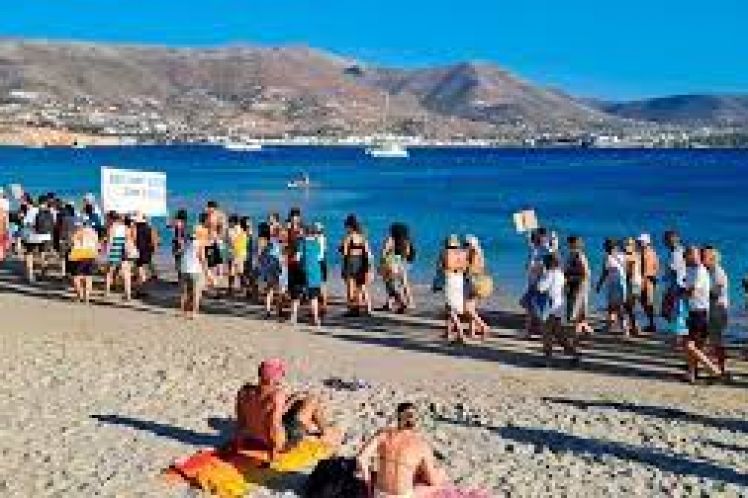 Το Κίνημα για Ελεύθερες Παραλίες απέναντι στο «τίποτα δεν αλλάζει»