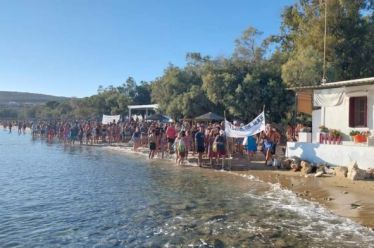 Το κίνημα για ελεύθερες παραλίες πέτυχε την πρώτη του νίκη!