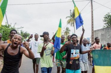 Πραξικόπημα στην Γκαμπόν: Καμία εμπιστοσύνη στους στρατηγούς