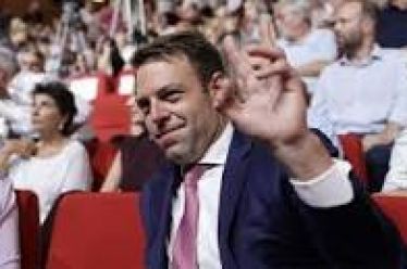 Αμερικανοί, Τσίπρας, Κασσελάκης και … παρένθετες μητέρες