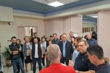 Η Επιτροπή Αγώνα για το κλείσιμο των ΕΛΤΑ στην Παραβόλα…