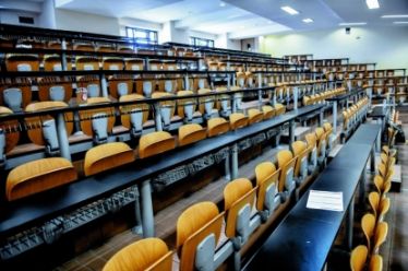 Περί του άρθρου 16 και άλλων δαιμονίων, του Δημήτρη Σαραφιανού