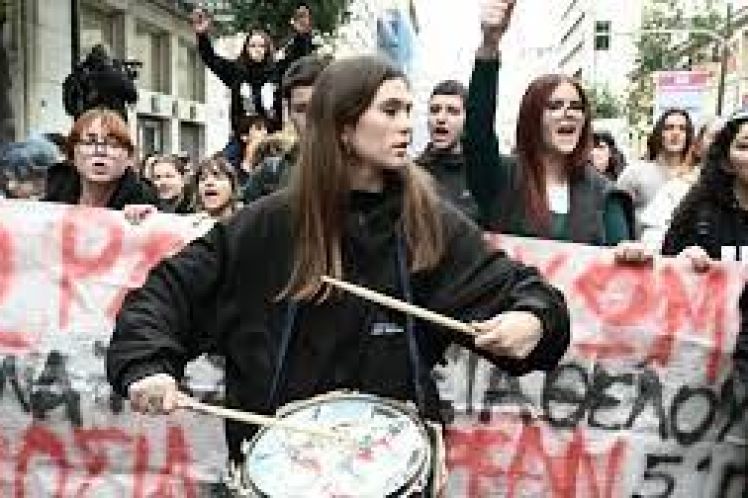 Οι κινητοποιήσεις των απομαγευμένων της προδομένης γενιάς