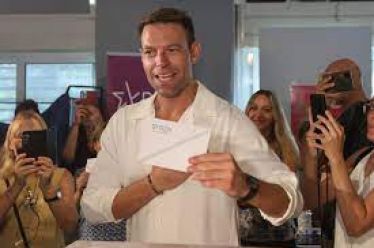 Θεωρίες συνωμοσίας ή ο «άνθρωπος μας στην Αθήνα»;