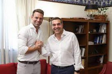 O Κασσελάκης ως τηλεπάστορας, ο Τσίπρας στο «εδώλιο»
