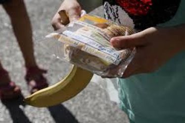 Στην ανιούσα η παιδική φτώχεια