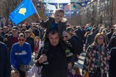 Το ρουσφέτι των Πρεσπών, ο Μπλερ και οι «δεσμοί αίματος»