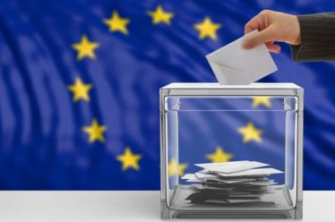 Στην ΕΕ ανθεί η «δημοκρατία» του… ανεκδότου, του Διονύση Ελευθεράτου