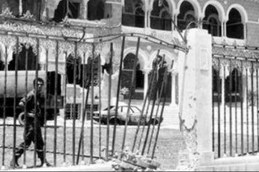 Η Κύπρος, η Χούντα και η Μεταπολίτευση //του Αντώνη Νταβανέλου