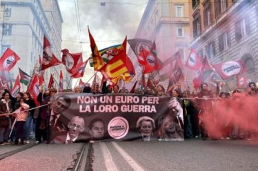 Η απάντηση στο Rearm Europe ζωτικό ζήτημα για τους λαούς -Στιγμές από το αντιπολεμικό κίνημα στην Ιταλία, του Μανώλη Δουβίτσα