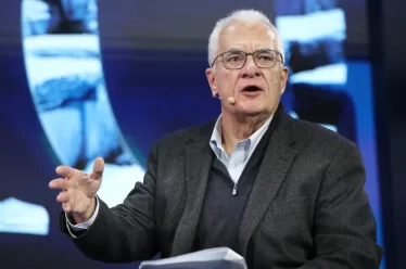 15 χρόνια από το πρώτο μνημόνιο: Η πρετεντέρεια αποτίμηση της κρίσης