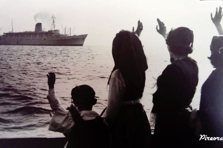 Γυναίκες και μετανάστευση στο μεσοπολεμικό λαϊκό τραγούδι, του Γιώργου Αλεξάτου
