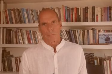 «Εκτός Βουλής»: Πως οι πολυεθνικές αποφασίζουν μόνες τους πόσο φόρο, και εάν, θα πληρώσουν – Η πρόταση του ΜέΡΑ25