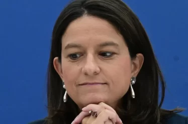 Από ήλιο σε ήλιο