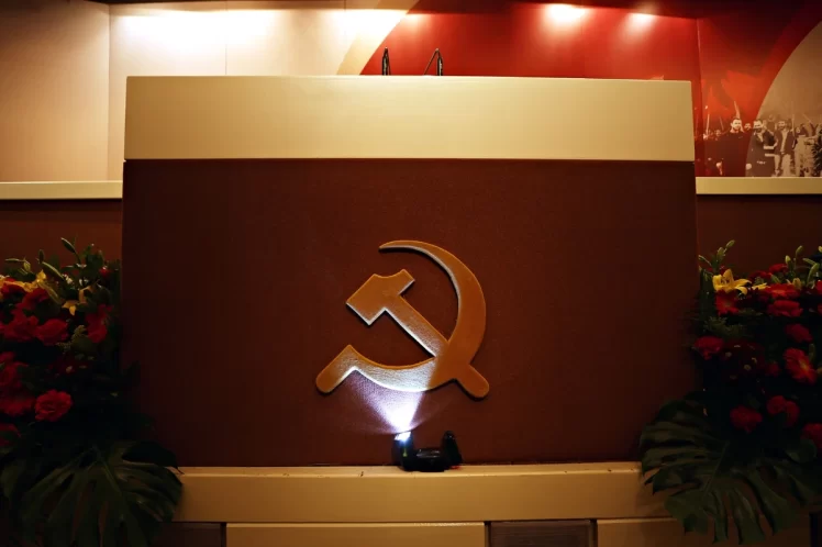 Κόμμα έτοιμο για όλα; — Οι θέσεις της ΚΕ του ΚΚΕ για το 22ο Συνέδριο