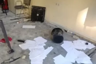 Η νέα ιστορική φάση, το μαζικό κίνημα και η ενδοκινηματική βία, του Κώστα Μάρκου