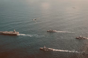 Βαρουφάκης, Κόρμπιν και Προοδευτική Διεθνής ενάντια στις προετοιμασίες εισβολής στη Βενεζουέλα