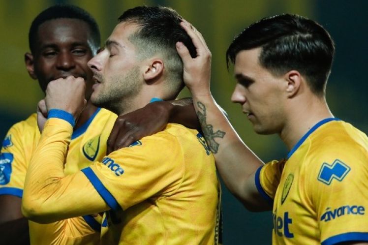 «Βλέπει» οκτάδα ο Παναιτωλικός, 3-0 την ΑΕΛ