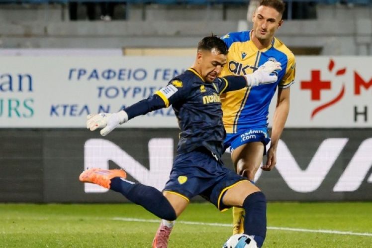 Ο Αγκίρε του πήρε τη «μπουκιά από το στόμα»