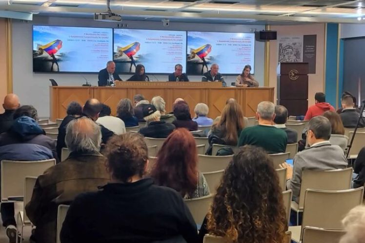 Ανήθικη, παράνομη και δειλή η απειλή των ΗΠΑ στην Βενεζουέλα, του Φρέντυ Φερνάντες