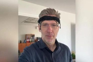 Γκάλοπ, ΕΛΓΑ κι ένας υπουργός καθολικής αγνοίας… Η ΕΒΔΟΜΑΔΑ ΤΟΥ ΚΕΡΒΕΡΟΥ