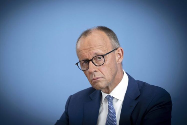 Η γερμανική κυβέρνηση σε βαθιά κρίση, του Άλεξ Κάντζιας – Ρόντε