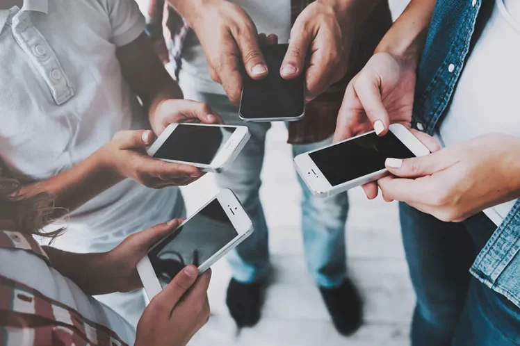 Τι άλλο θα ζητήσουν οι εταιρείες κινητής;