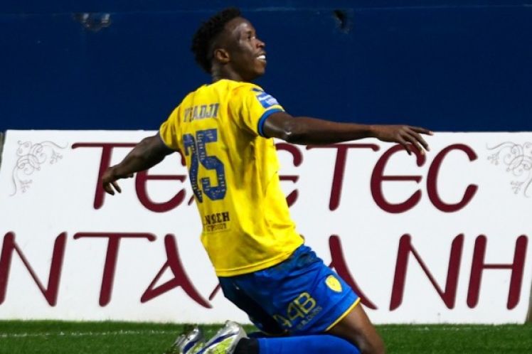 «Καθάρισε» στο β’ μέρος ο Παναιτωλικός