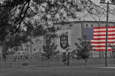 Παραίτηση χαστούκι στον Τραμπ