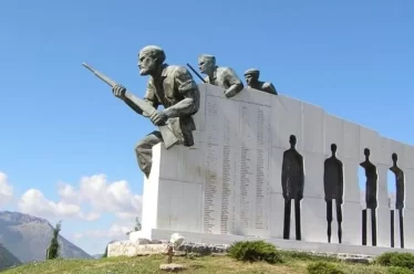 Το σύνθετο πρόβλημα των γερμανικών οφειλών