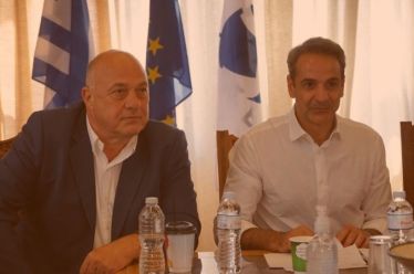 Ο “ανεξάρτητος” κ. Μπέος συνεχίζει να κάνει πλάτες στην κυβέρνηση και τις πολιτικές της