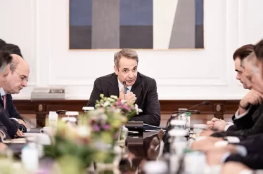 Κατά διαόλου