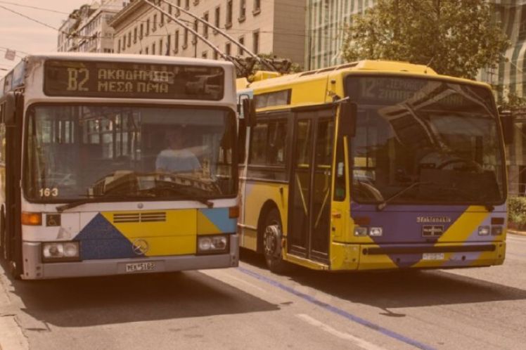 Οι συγκοινωνίες της Αθήνας δεν σώζονται με επικοινωνιακές φιέστες – Η κυβέρνηση πανηγυρίζει ενώ οι πολίτες στοιβάζονται