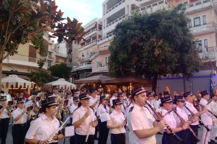 Η Φιλαρμονική του Δήμου Ιεράς Πόλεως Μεσολογγίου στο 1ο Πανελλήνιο Φεστιβάλ Φιλαρμονικών Δρόμου στην Άρτα