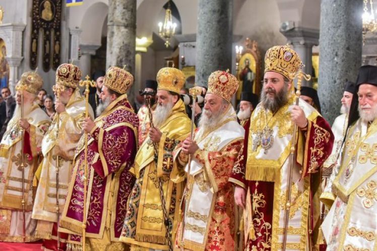 Για τα άμφια χρήμα – για τους εκπαιδευτικούς «α, φεύγουν, κρίμα». Κάτι σαν… 1968- 1971!, του Διονύση Ελευθεράτου