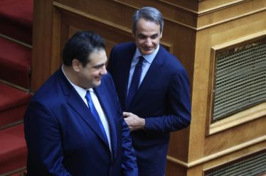 Ο νέος Κώδικας και η μετάλλαξη της Αυτοδιοίκησης σε μηχανισμό διαχείρισης, του Γιώργη Τερζάκη