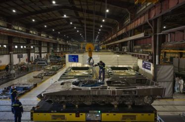 Νέο εργοστάσιο της Metlen στο Βόλο – Ποιος κερδίζει από την πολεμική βιομηχανία;