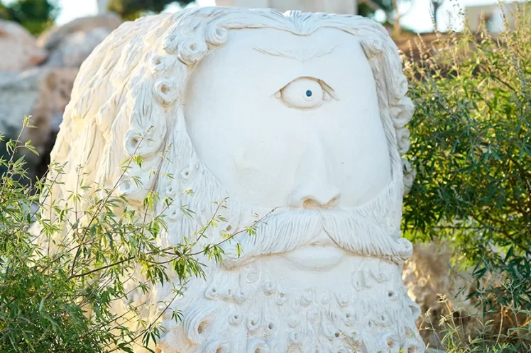 Κύκλωψ και Σάτυροι