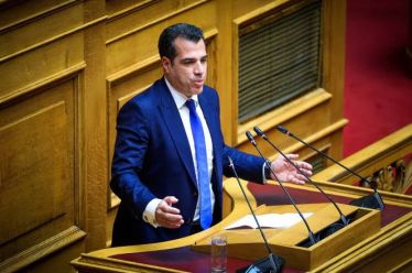 Η «κάθαρση» του Πλεύρη στο κέντρο της Αθήνας από «της Γης τους κολασμένους»