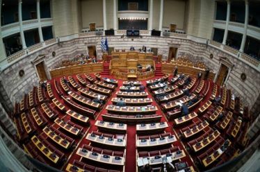 Κοινοβούλιο χωρίς φωνή της Αριστεράς